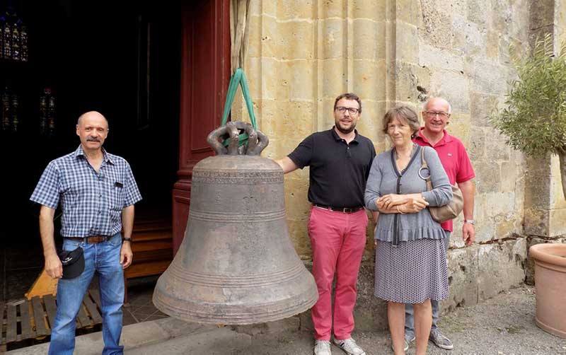 Laumaillé : A Simorre, la grande cloche de l'église est revenue 