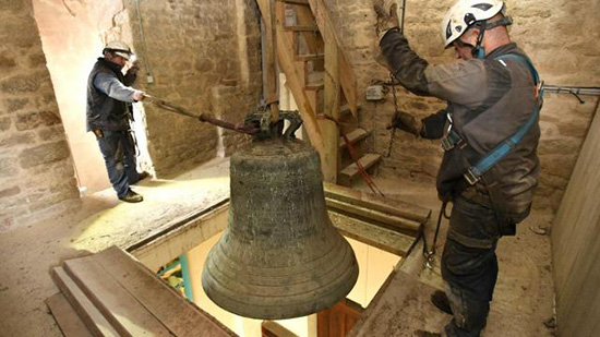 Entreprise Bodet : À Plouay, les cloches de l’église démontées 

 